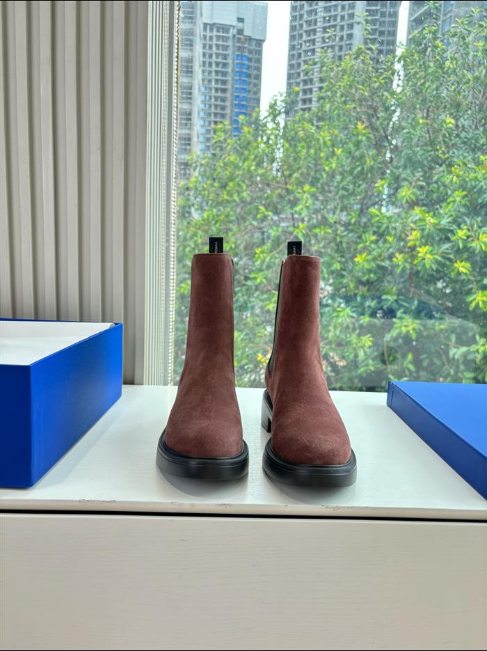 2025112817242691 350